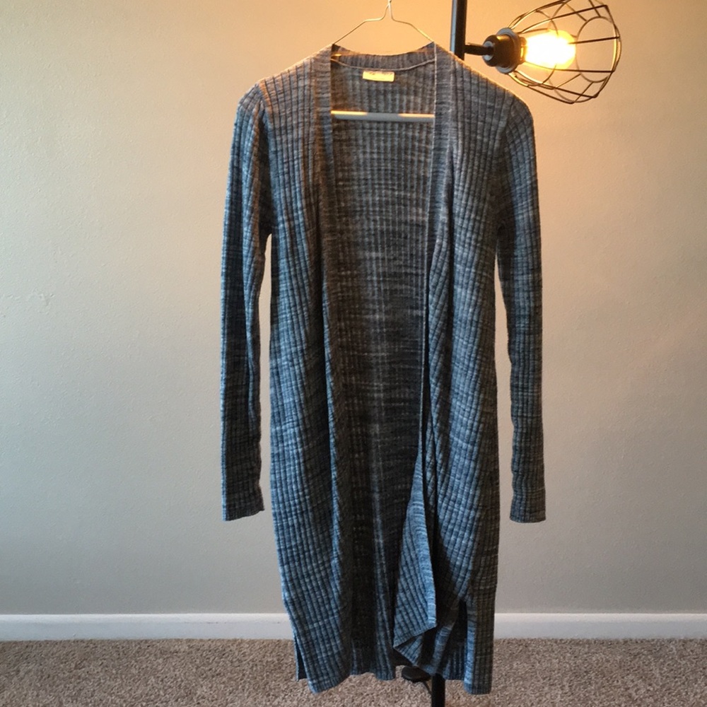 Women’s small ribbed blue/gray split hem cardigan